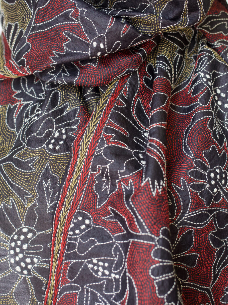 552A6903.jpg Hand-embroidered Kantha scarf