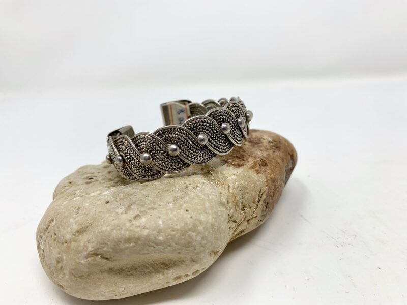 Wavelike Bracelet