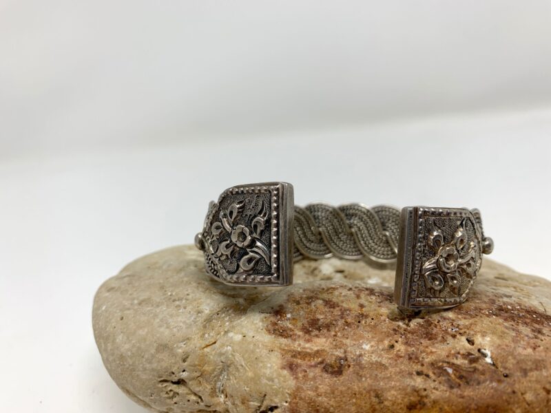Wavelike Bracelet