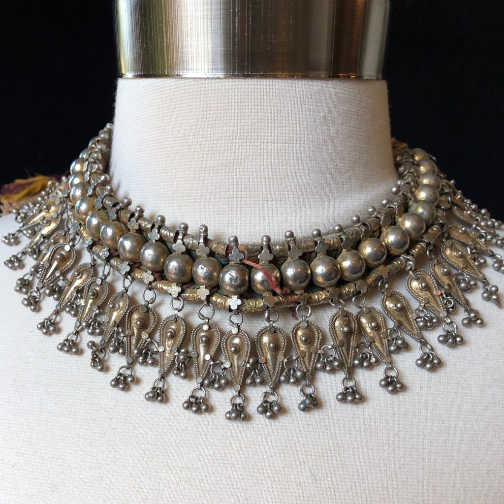Ornate Choker Necklace Khazana