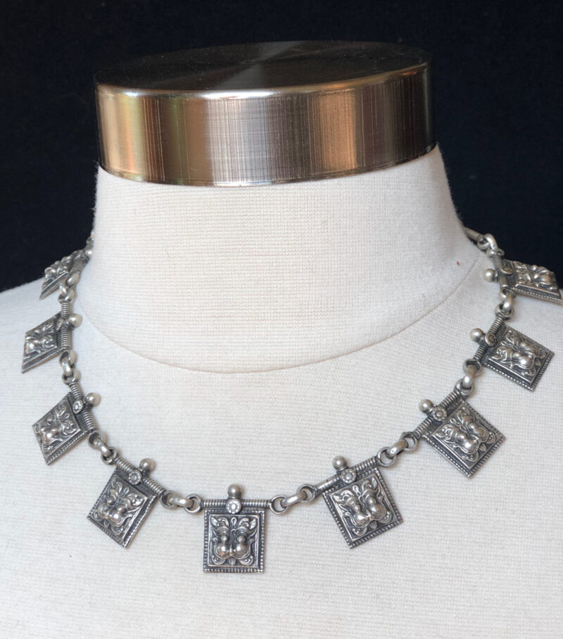 IMG_7515.jpg Vintage South Indian necklace