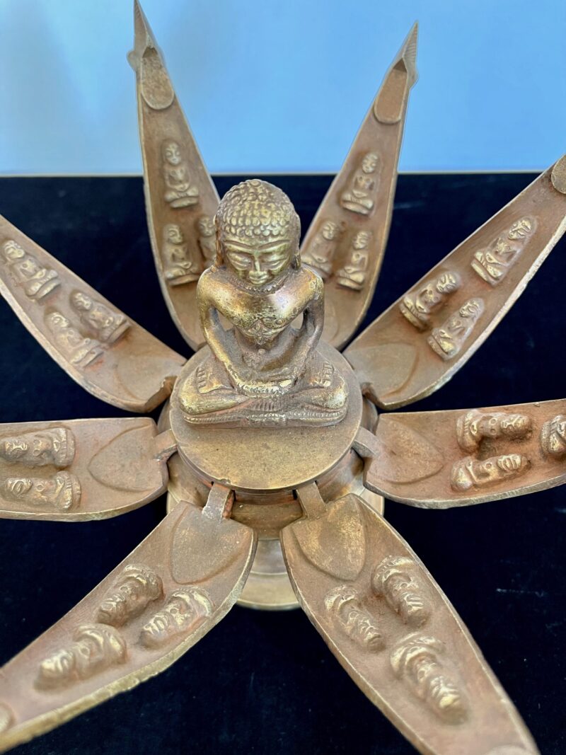 Mahavir Sitting in a Lotus Sculpture