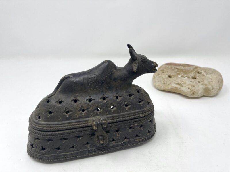 Nandi brass container