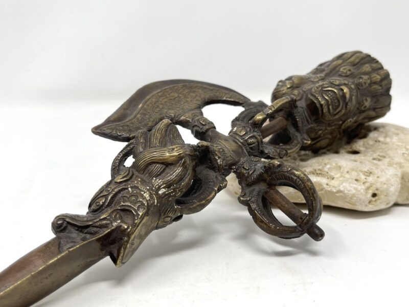 jIwpDTWqRfaUzcQLbVVdNA_thumb_c7a.jpg Decorative Dagger