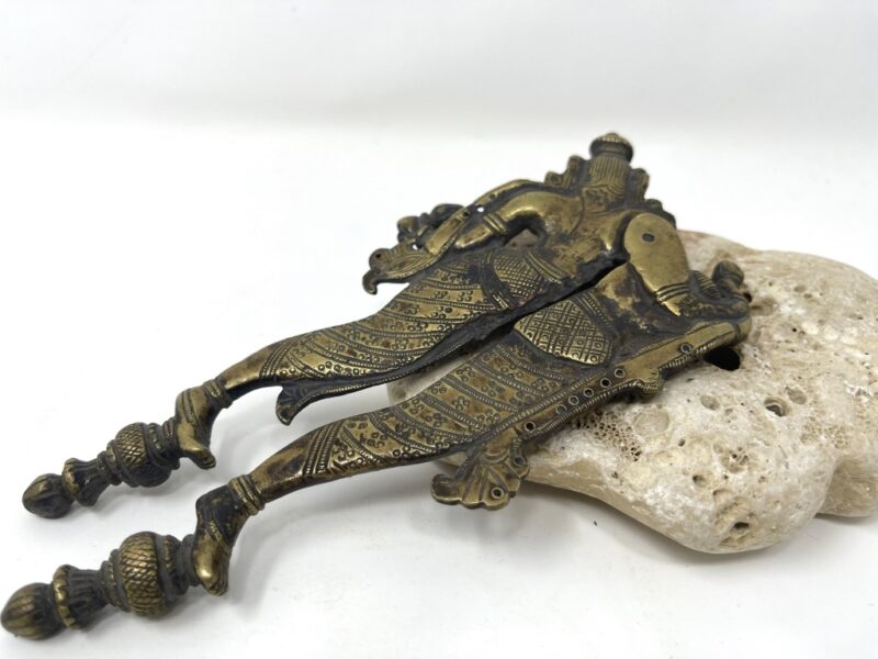 wJ8hDQBaRkmXhD8IyUusQ_thumb_ca6.jpg Vintage Brass Betelnut Cutter